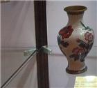 古代烧制工艺品:唐代三彩釉陶器